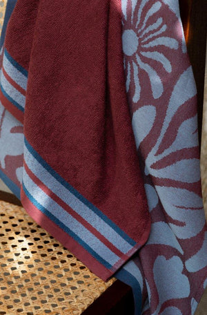 Return to Sender Keukendoek Carina Burgundy GOTS